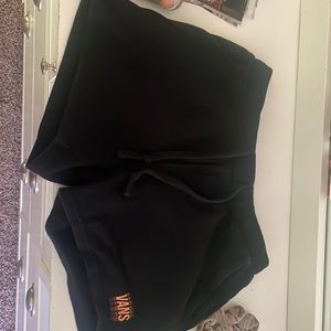 vans black shorts